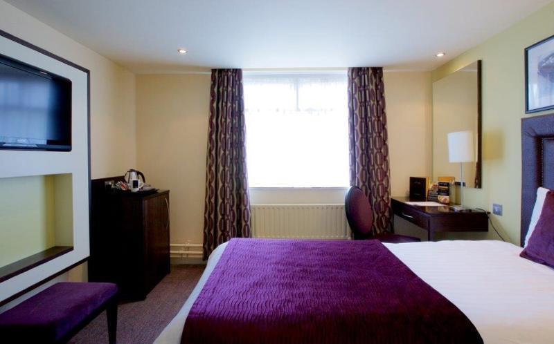 Manchester Airport Stanley Hotel, BW Signature Collection ハンドフォース エクステリア 写真